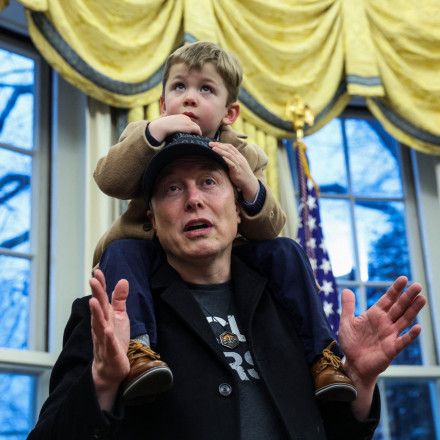 «Ο θάνατος της Ελλάδας»: Alert από τον Έλον Μασκ για το δημογραφικό πρόβλημα