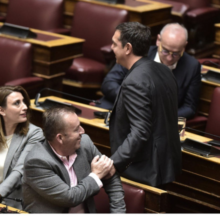 «Καλώς τον Εμίλ Ζολά» - Ο Τσίπρας έκανε ευτυχισμένο τον Κόκκαλη