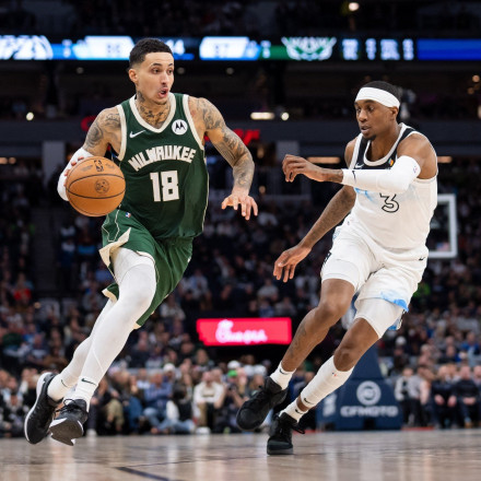 Τίμπεργουλβς – Μπακς (101-103): Σπουδαία νίκη χωρίς τους Αντετοκούνμπο και Λίλαρντ [Vid]