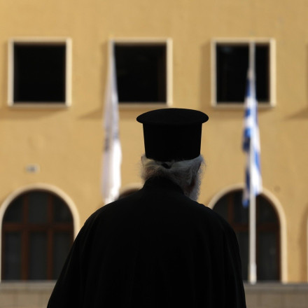 Θεσσαλονίκη: Ιερέας καταγγέλθηκε από 5 ανήλικα αγόρια για σεξουαλική παρενόχληση