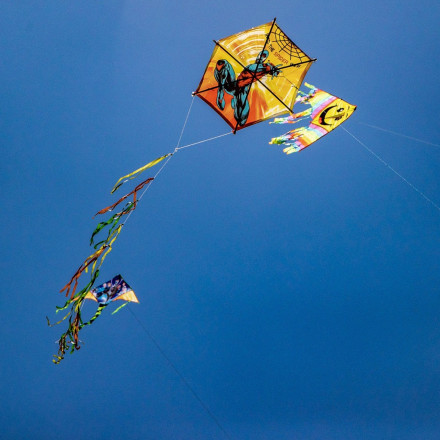 Γιατί πετάμε χαρταετό την Καθαρά Δευτέρα - Η ιστορία και οι συμβολισμοί Γιατί πετάμε χαρταετό την Καθαρά Δευτέρα - Η ιστορία και οι συμβολισμοί