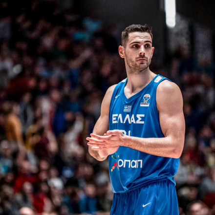 Παπαπέτρου: «Είχα πολύ καιρό να παίξω, δεν υπάρχει καλύτερο συναίσθημα από το να φοράς το εθνόσημο»