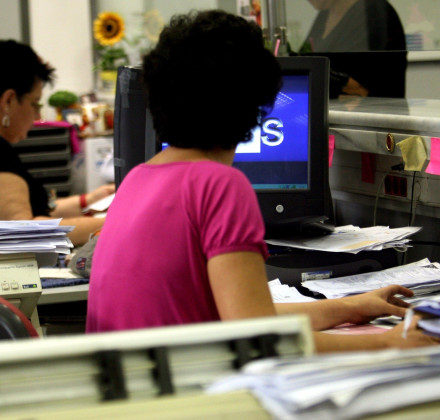 Δημόσιο: Αλλάζουν όλα στον πειθαρχικό έλεγχο - Μπαίνει bonus παραγωγικότητας Δημόσιο: Αλλάζουν όλα στον πειθαρχικό έλεγχο - Μπαίνει bonus παραγωγικότητας