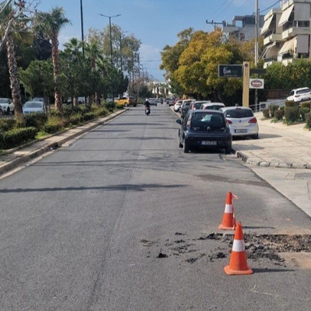 Πρόστιμο 4.000 ευρώ από τον δήμο Γλυφάδας στην ΕΥΔΑΠ-Παπανικολάου: Τέλος στους δρόμους «κουρελούδες»