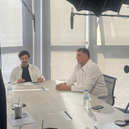 Κωτσόβολος: Νέο επεισόδιο REACT Docuseries, αφιερωμένο στον Αυτισμό και την Αισθητηριακή Προσβασιμότητα