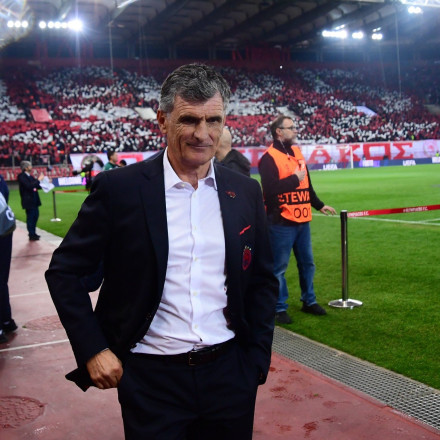 Το συγκλονιστικό βίντεο της ΠΑΕ Ολυμπιακός για την παραμονή του Μεντιλίμπαρ