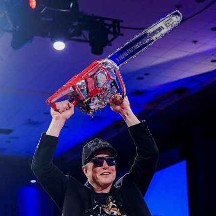 Το DOGE δεν είναι πια εδώ: Τέρμα στο υπουργείο του Έλον Μασκ έβαλε ο Τραμπ