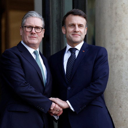 Βρετανία και Γαλλία ετοιμάζονται να στείλουν στρατεύματα «κατευνασμού» στην Ουκρανία - Το σχέδιο