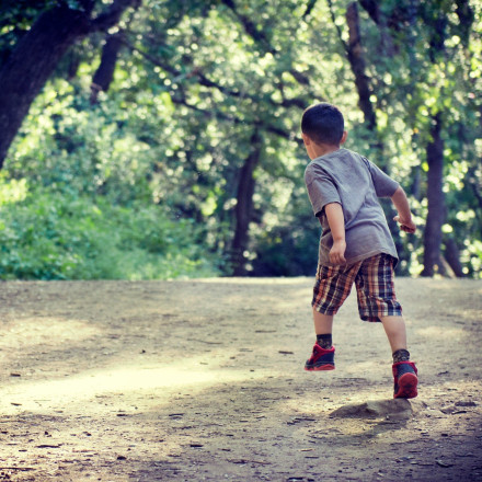 Τρόμος στον Άλιμο: 3χρονος την κοπάνησε από το σπίτι του ενώ η μητέρα του κοιμόταν