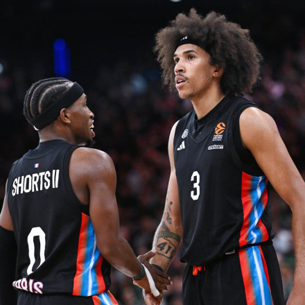 Οι ώρες και τα κανάλια μετάδοσης των αγώνων Παρί - Φενέρμπαχτσε και Λαύριο - Καρδίτσα