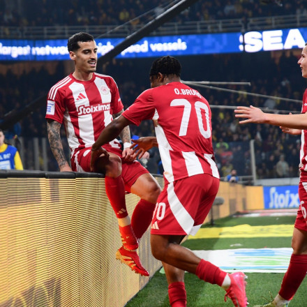 ΑΕΚ - Ολυμπιακός 0-1: Ο Τσικίνιο στο 90' εκτέλεσε ξανά την Ένωση και ο Θρύλος πάει φουλ για νταμπλ