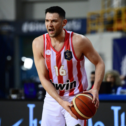 Παπανικολάου: «Έχω ακόμα μεγάλη κάψα για το μπάσκετ» [Vid]