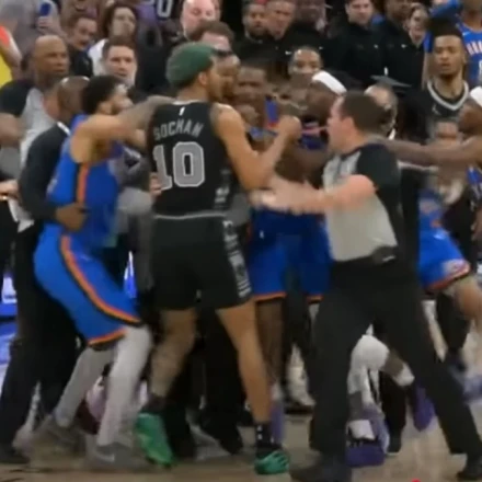 Τρομερές σκηνές στο NBA: Σύρραξη και τρεις αποβολές στο Σπερς - Θάντερ [vid]