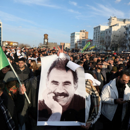 Κουρδικό: Ραγδαίες εξελίξεις - Το PKK ανακοινώνει τις επόμενες ώρες τον αφοπλισμό του