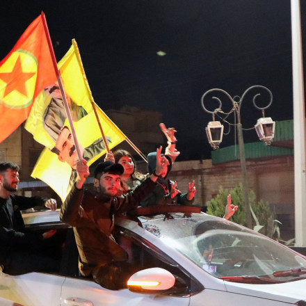 Συμφωνία Αλ Σάρα - Κούρδων: Tρίβουν τα χέρια τους στην Άγκυρα - Ταφόπλακα σε κουρδικό κράτος