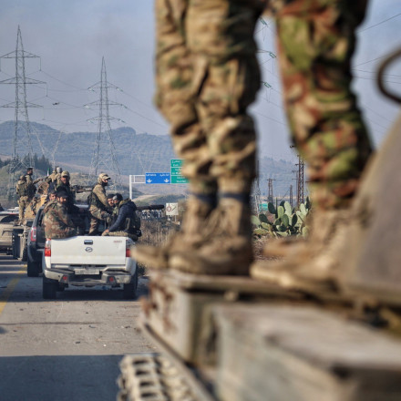 Συρία: Ο Ερντογάν στηρίζει τον Τζολάνι και βλέπει «δάκτυλο» Άσαντ πίσω από τις συγκρούσεις