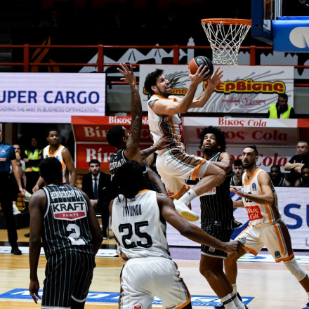 Stoiximan GBL: Σημαντική νίκη για τον Προμηθέα- Επικράτησε 87-76 του ΠΑΟΚ [vid]