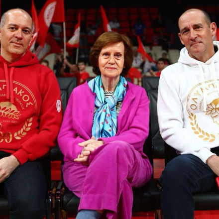 Παναγιώτης και Γιώργος Αγγελόπουλος: «Ζούμε για να γίνει το ΣΕΦ μπασκετικό γήπεδο» [Vid]