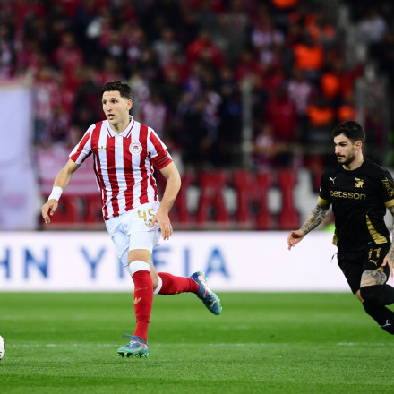 Live Blog: Oλυμπιακός - ΟΦΗ 1-0 (τελ.): Η μεγάλη γιορτή των «ερυθρόλευκων» για τα 100 χρόνια