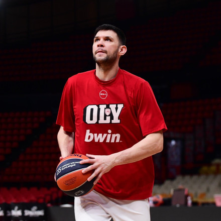 Ολυμπιακός - Παναθηναϊκός AKTOR: Το βίντεο της EuroLeague με Παπανικολάου πριν το ντέρμπι [Vid]