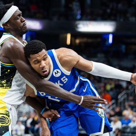 Πέισερς – Μπακς (115-114): Τετράποντο νίκης ο Χαλιμπάρτον, μοιραίος ο Αντετοκούνμπο [Vid]