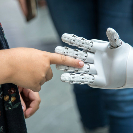 Τεχνητή νοημοσύνη: Τα πέντε πράγματα που δεν πρέπει να ξέρει για εσάς