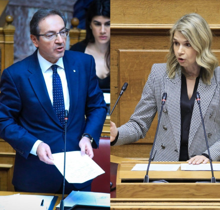 Νέα κόντρα για τον Τριαντόπουλο - Μπούγας: Αλλάξτε ρότα - Αποστολάκη: Ευτελίζετε τη Βουλή Νέα κόντρα για τον Τριαντόπουλο - Μπούγας: Αλλάξτε ρότα - Αποστολάκη: Ευτελίζετε τη Βουλή