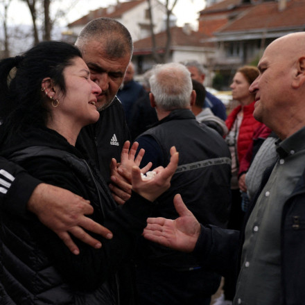 Βόρεια Μακεδονία: 20 συλλήψεις για τη φωτιά στο κλαμπ - Επταήμερο εθνικό πένθος για τους 59 νεκρούς