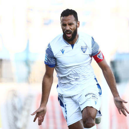 Ιωνικός: Από το Α' τοπικό του Πειραιά στην Εθνική του Τογκό ο 41χρονος Αλεξί Ρομαό