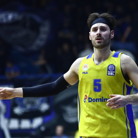 Νίκη παραμονής στη Stoiximan GBL για το Περιστέρι (85-81), σε δύσκολη θέση ο Κολοσσός! [vid]