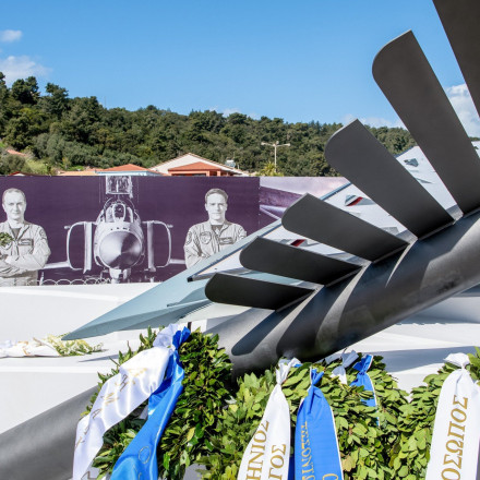 Κατάκολο: Αποκαλυπτήρια του μνημείου πεσόντων αεροπόρων Τσιτλακίδη, Τουρούτσικα