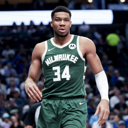 Γουόριορς – Μπακς (104-93): Απογοήτευσαν Μιλγουόκι και Αντετοκούνμπο [Vid]