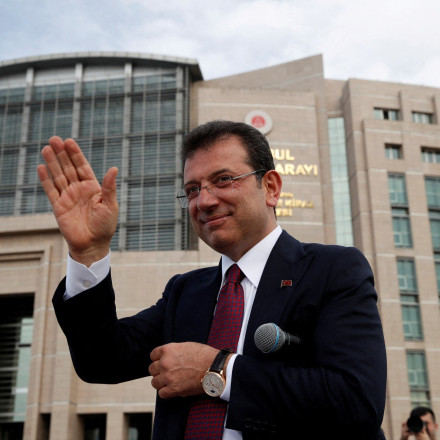 ΗΠΑ: Αυστηρό μήνυμα των Δημοκρατικών σε Ερντογάν για τη σύλληψη Ιμάμογλου - Σιγή από τον Λευκό Οίκο