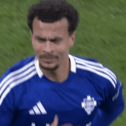 Ντέλε Άλι: Επέστρεψε δύο χρόνια μετά και αποβλήθηκε στο δεκάλεπτο [Pic]