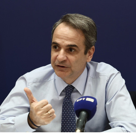 Εβδομάδα κατώτατου μισθού: Νέα αύξηση και στα επιδόματα - Πρώτες συζητήσεις για τις φοροελαφρύνσεις