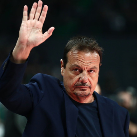 Ο Αταμάν στηρίζει Ιμάμογλου: «Ελπίζω να αθωωθεί σύντομα»