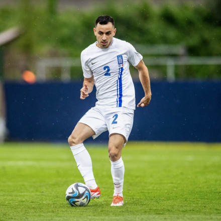 Με μια εκπληκτική ασίστ o Σάλιακας «διχοτόμησε» την άμυνα της Μπάγερν Μονάχου [Vid]