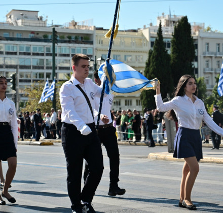 Το κρίσιμο τεστ της παρέλασης με το νέο καθεστώς στον Άγνωστο Στρατιώτη σε ισχύ - Ανησυχία για βία Το κρίσιμο τεστ της παρέλασης με το νέο καθεστώς στον Άγνωστο Στρατιώτη σε ισχύ - Ανησυχία για βία