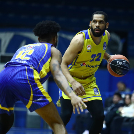 Περιστέρι - Λαύριο 90-77: Πάπας και Κάρμπερι έστειλαν το Περιστέρι στα playoffs και τον Άρη