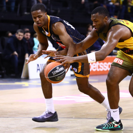 Οι ώρες και τα κανάλια μετάδοσης των αγώνων Προμηθέας – ΑΕΚ και ΠΑΟΚ – Σολέ Οι ώρες και τα κανάλια μετάδοσης των αγώνων Προμηθέας – ΑΕΚ και ΠΑΟΚ – Σολέ