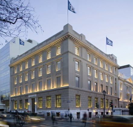 H Alpha Bank εξαγοράζει την Axia Ventures H Alpha Bank εξαγοράζει την Axia Ventures