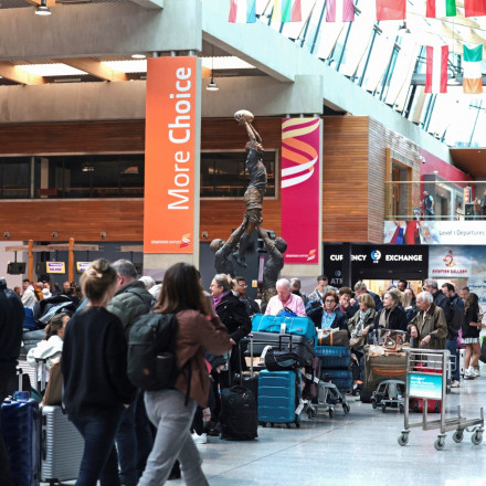 Χίθροου: «Θα μπορούσε να συνεχίσει να λειτουργεί» - Έρευνα από την Σκότλαντ Γιαρντ για το μπλακάουτ