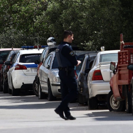 Κορωπί: Εκτός κινδύνου ο δράστης του αιματηρού επεισοδίου και ο επιβάτης του λεωφορείου