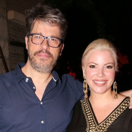 Δύσκολες ώρες για Χάρη και Αντελίνα Βαρθακούρη: «Μας πήρε οικογενειακώς η μπάλα...»