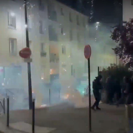 Γαλλία: Συγκεντρώσεις οργανώνονται αύριο, Δευτέρα, μπροστά από τα δημαρχεία μετά τη νέα επίθεση εναντίον δημάρχου