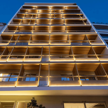 COCO MAT ATHENS BC: Τι υποστηρίζει για τη λειτουργία του ξενοδοχείου της στην περιοχή της Ακρόπολης