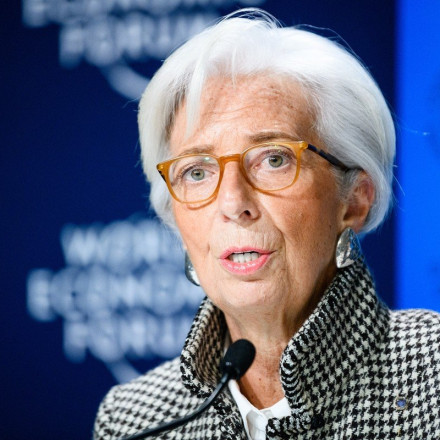 Λαγκάρντ: Οι αυξήσεις επιτοκίων θα συνεχιστούν αν δεν μειωθούν τα επιχειρηματικά κέρδη