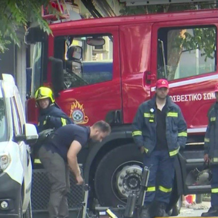 Έκρηξη μηχανισμού σε κτίριο στην Αχαρνών - Συναγερμός και για δεύτερο ύποπτο πακέτο