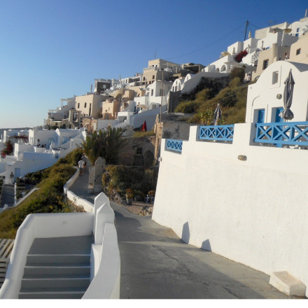 Τουρισμός - Le Monde: Τα ελληνικά νησια πλημμυρίζουν από τουρίστες – Όμως δεν έχουν γιατρούς