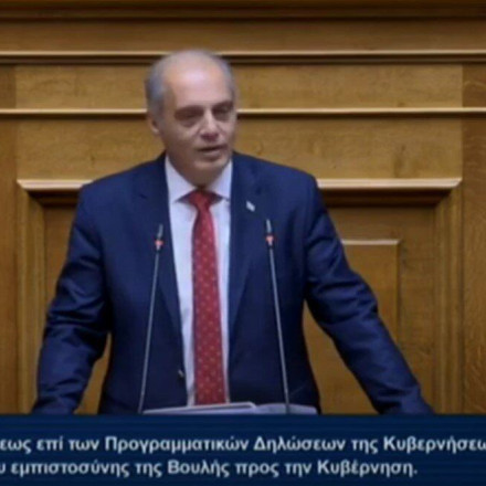 Κυριάκος Βελόπουλος: Αφήνετε να μπαίνουν στη χώρα λαθρομετανάστες - Εχετε συμφωνήσει τις Πρέσπες του Αιγαίου